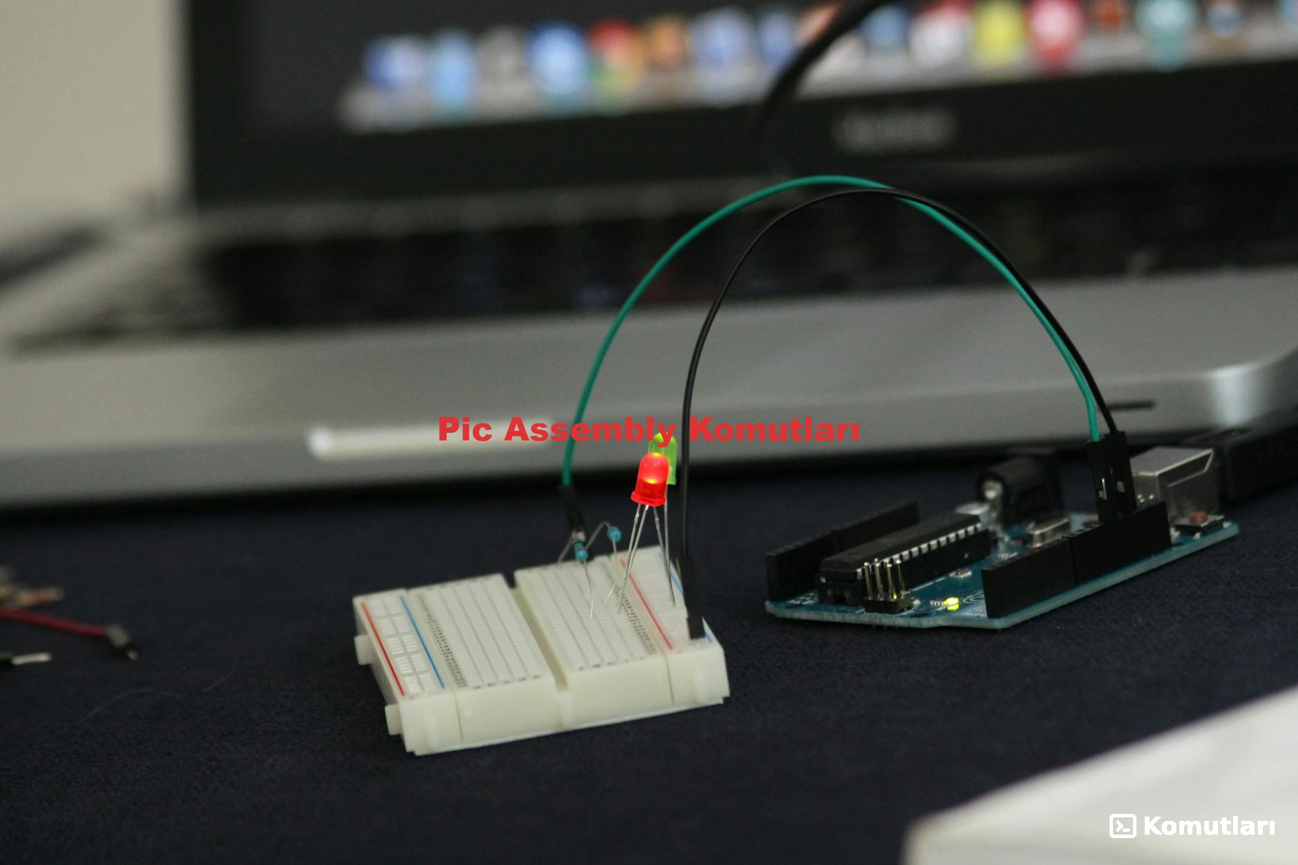 Pic Assembly Komutları